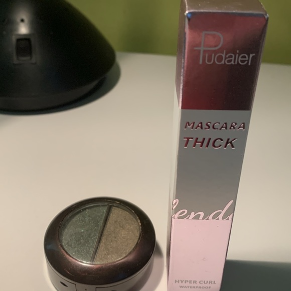 L’Oréal Shadow duo and hyper curl mascara combo - Picture 1 of 9